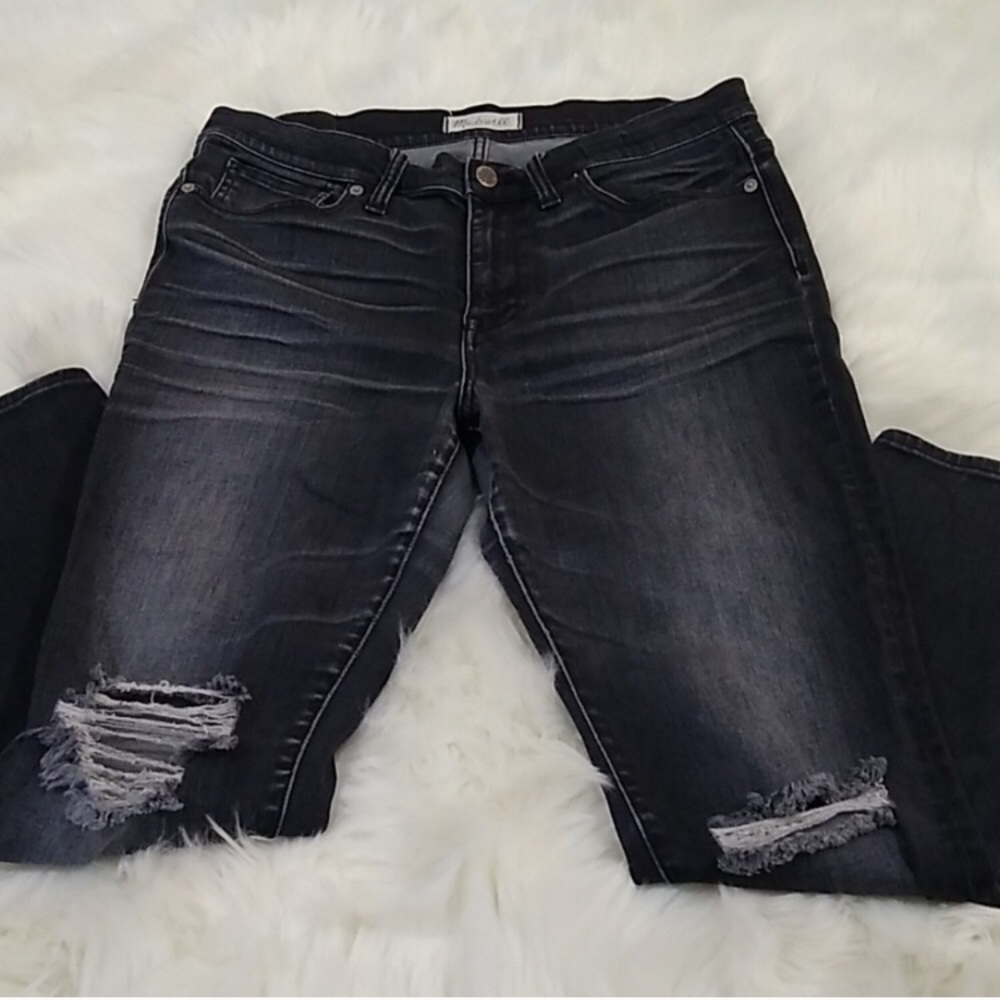 Black distressed Madewell High Riser Jeans Sz 31